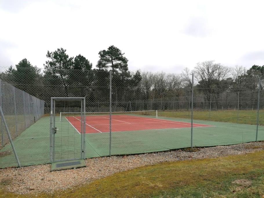 Le Cocoon D'Annabelle - Jolie Maison Avec Jeux Et Grand Jardin Pierrefitte-sur-Sauldre ภายนอก รูปภาพ