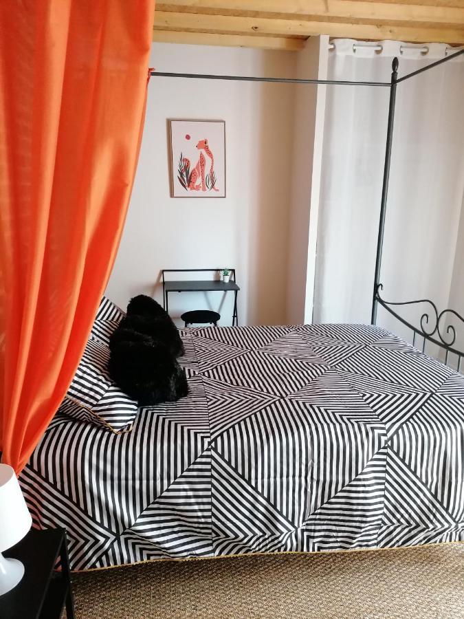 Le Cocoon D'Annabelle - Jolie Maison Avec Jeux Et Grand Jardin Pierrefitte-sur-Sauldre ภายนอก รูปภาพ