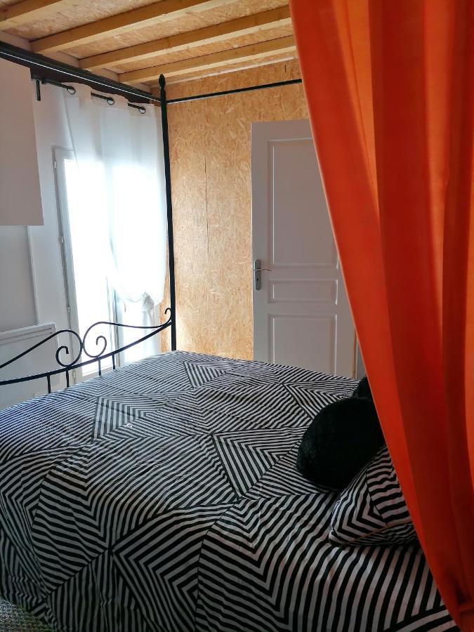 Le Cocoon D'Annabelle - Jolie Maison Avec Jeux Et Grand Jardin Pierrefitte-sur-Sauldre ภายนอก รูปภาพ